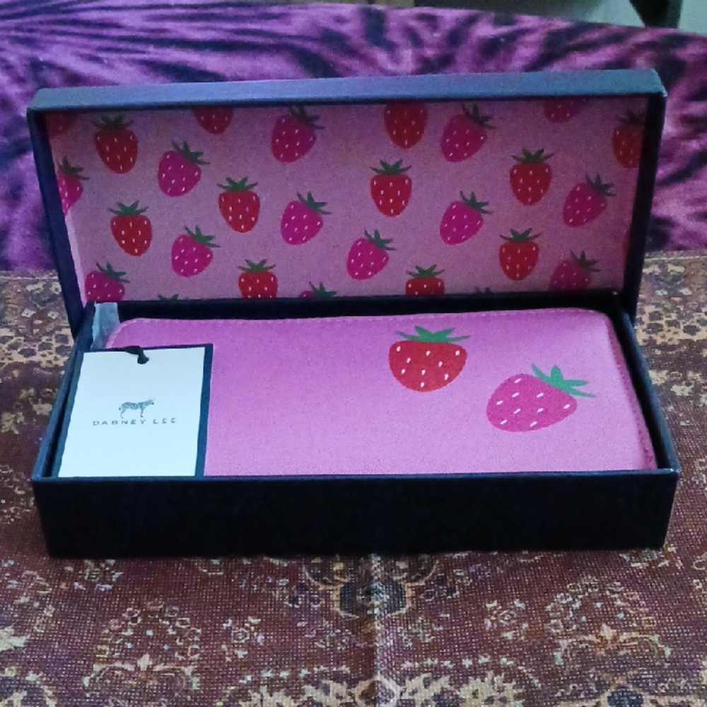 Dabney Lee Wallet